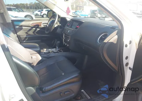 2013 Nissan Pathfinder Platinum из США, поврежденный, VIN 5N1AR2MM5DC660506
